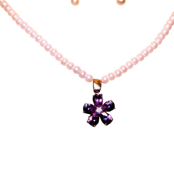 Dainty Faux Pearl W/Purple Rhinestone Flower Pendant Necklace & Earring Set - Picture 4 of 10